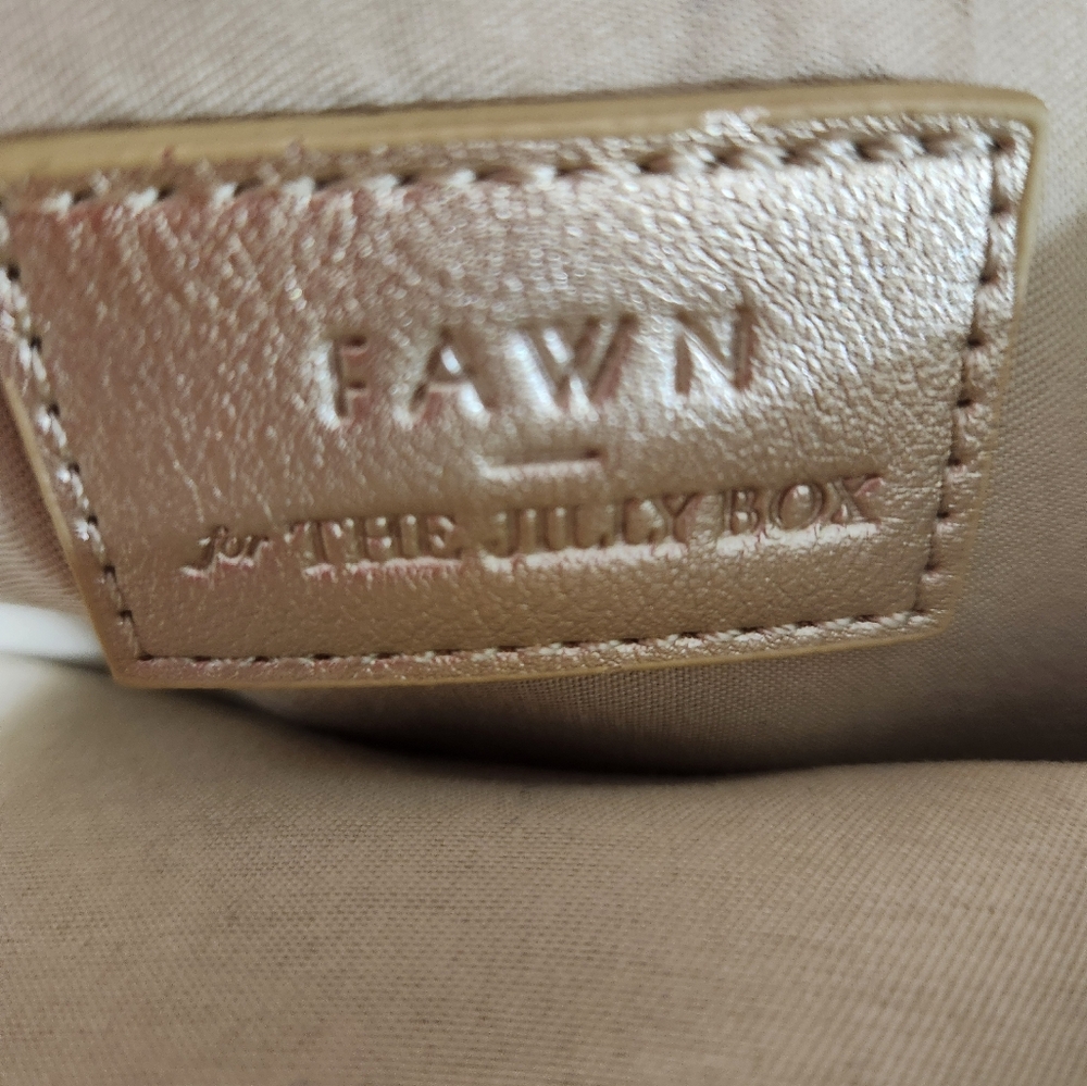 Fawn × Jillian Harris clutch